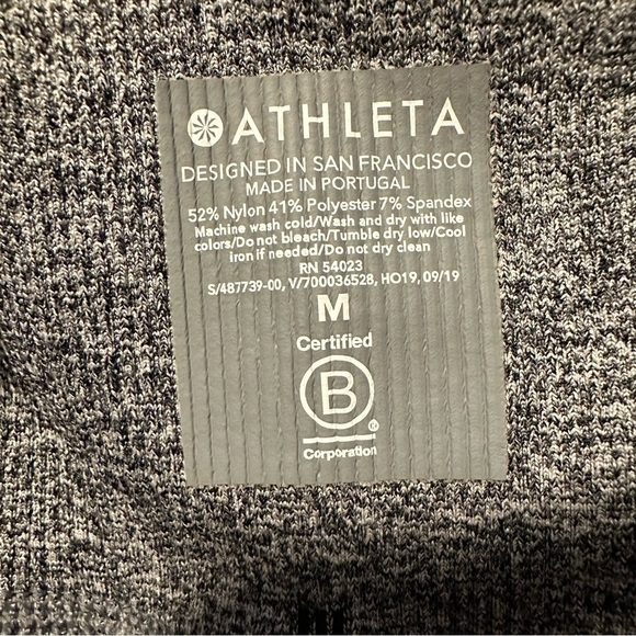 Athleta Andes gray and red ribbed waistband high waisted leggings - Picture 5 of 10